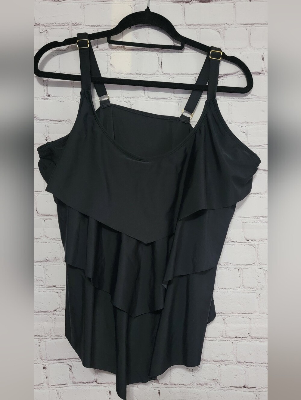 Black Ruffled Tankini Top Size 20
